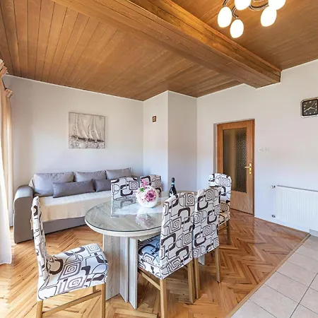 Apartman Apartment Marina With Sea View 03